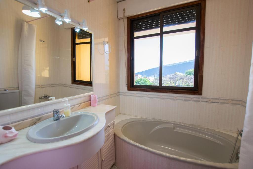 Rural Villa With Private Pool Ґуімар Екстер'єр фото